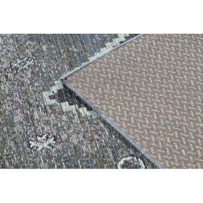 93527bf2aa28774469c28a0397736dd4