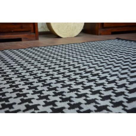 cd6e7faab9e0ad6ce863914cd94de66b